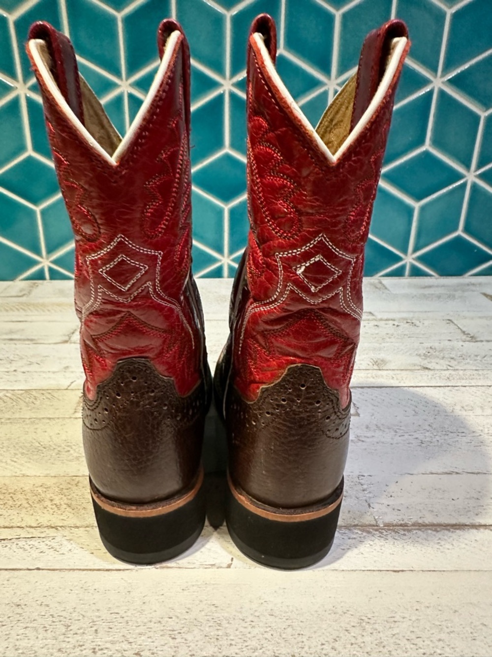 Brown Ariat Leather Western Cowboy Boots with Red Shaft-size kids 9 - Picture 4 of 6